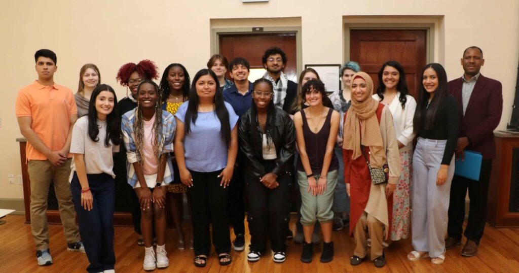 Step-Up program connects UK student mentors with local immigrants